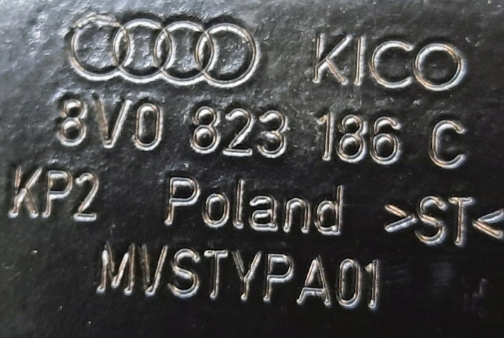 фото №6, Audi (oem) 8v0823185c 8v0823186c засувки замків do audi a3