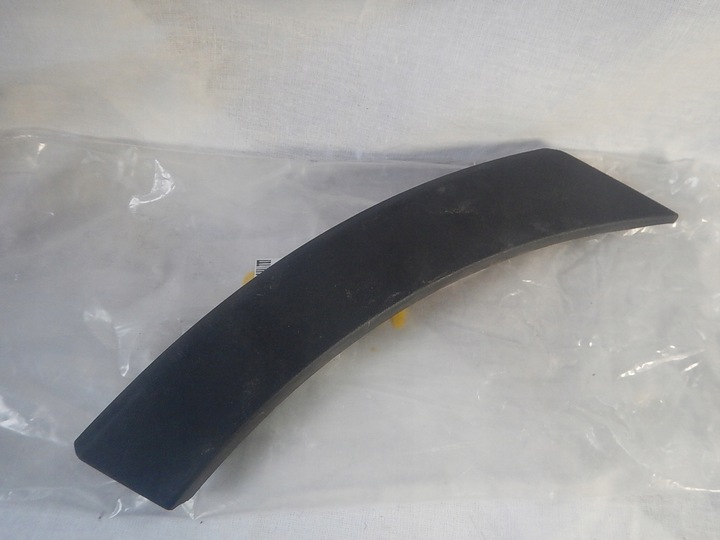 фото №1, Vw golf 7 аксесуар права планка na бампер зад