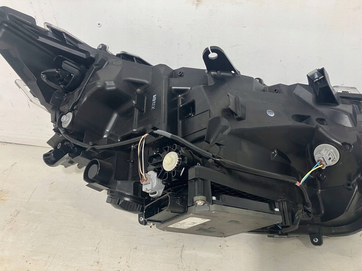 фото №10, Rav4 v лампа передняя левая перед левый bez линзы led модуль комплектная