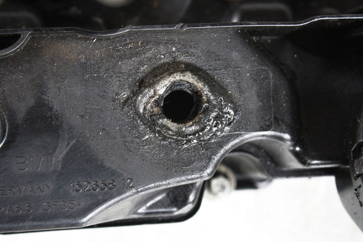 фото №8, Bmw e70 x5 f01 f06 f12 f07 f10 f30 f32 f25 x3 n57 крышка клапанов 8507607