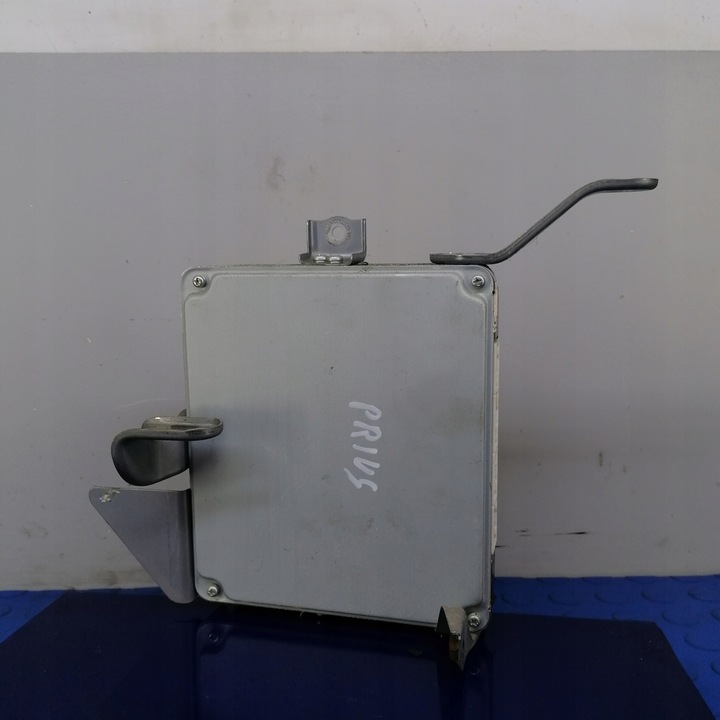 фото №1, Toyota prius ii 1.5 компьютер двигателя блок управления 8966147110
