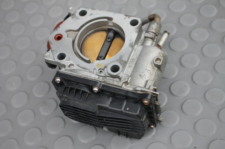 фото №6, Дросельна заслінка повітря honda civic ix 1.8 i-vtec 11-17