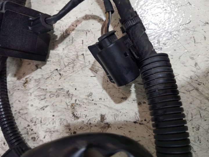 фото №8, Жгут проводки двигателя 858174701 bmw f30 f31 2.0d n47d20c