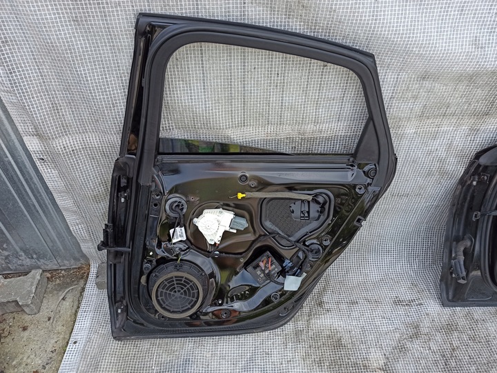 фото №9, Audi a6 c7 4g sedan дверь правые задние зад ly9b комплектные чёрные