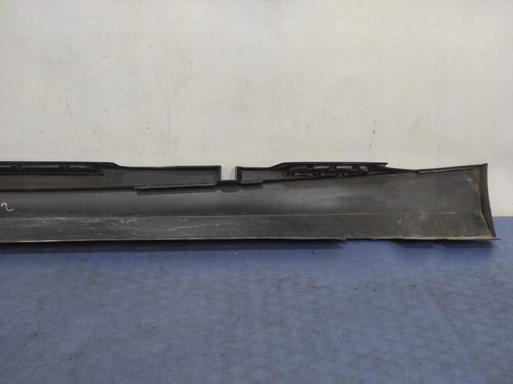 фото №10, Bmw 1 e87 рестайлінг 5d планка порогова права 668