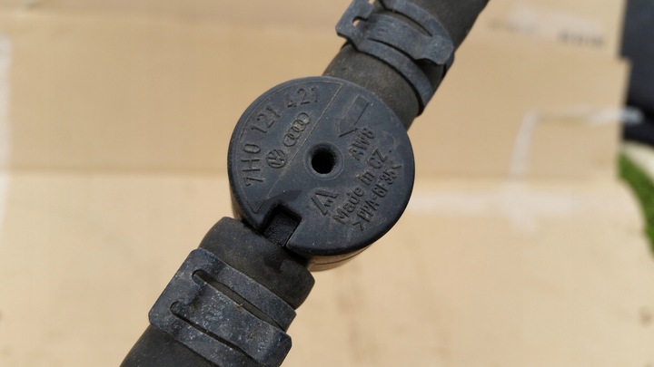 фото №5, Шланги провода трубки воды 2.0 tdi vw crafter