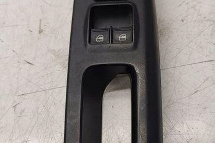 фото №1, Планка декоративна обшивка передніх правих двері skoda octavia ii combi 1z5