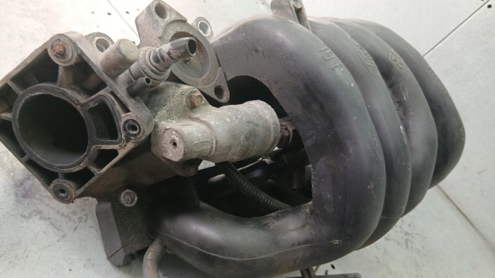 фото №8, Колектор впускний  ford focus mk1 1.6b 98-04r sedan xs4e-9424ee