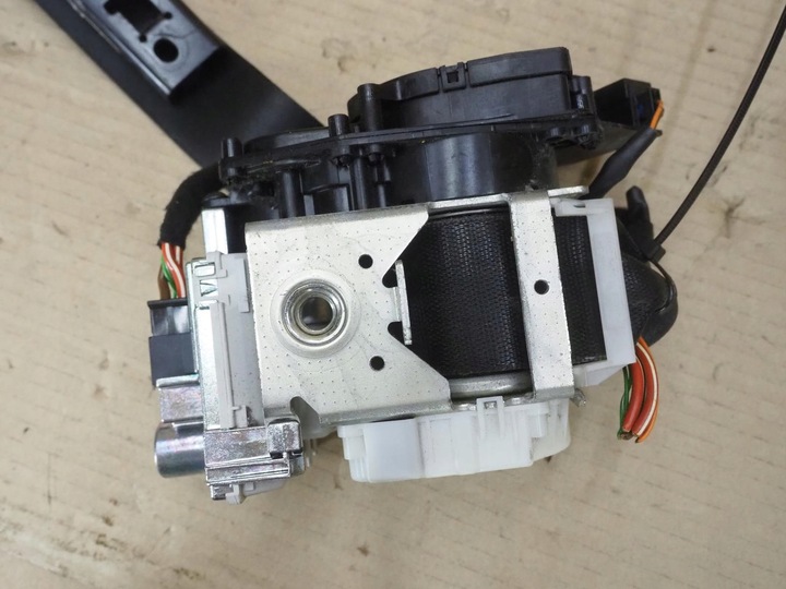 фото №10, Pas безпеки праві перед mercedes s клас w 221 2218609885