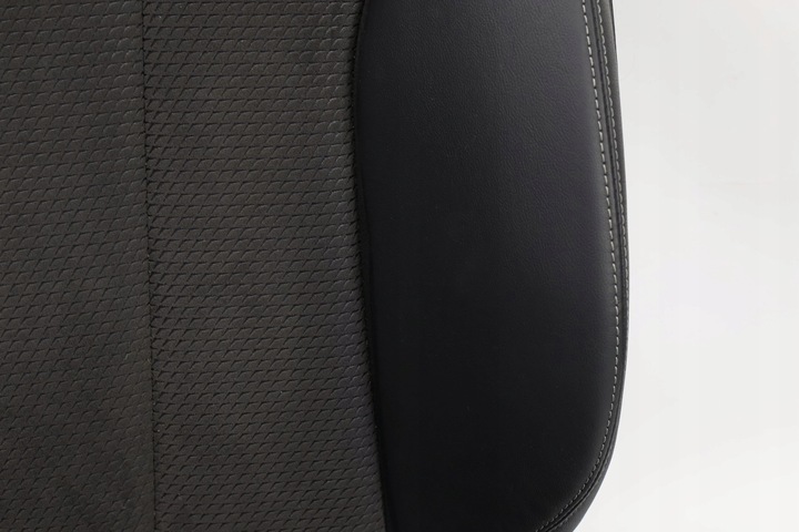 фото №9, Audi a4 b9 сиденья диван комплект s-line