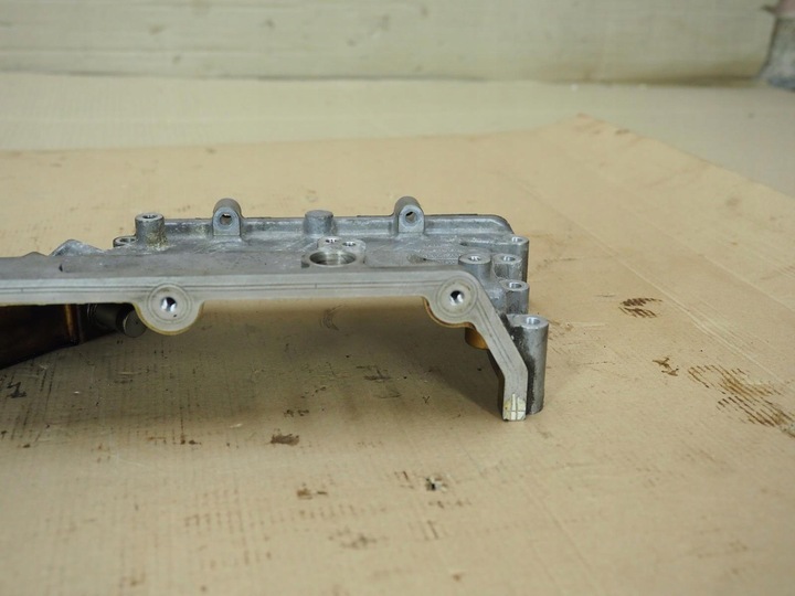 фото №7, Кришка розподільний вал захист a8 d3 6.0 bht 07d109130s