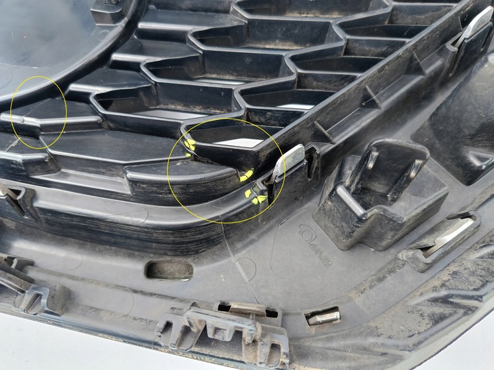 фото №11, Nissan qashqai ii j11 рестайлінг 17- решітка решітка радіатора бампера передньої 62310hv3