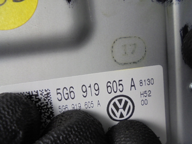 фото №8, Екран дисплей vw t-roc 2017- vw polo vi golf vii passat b8