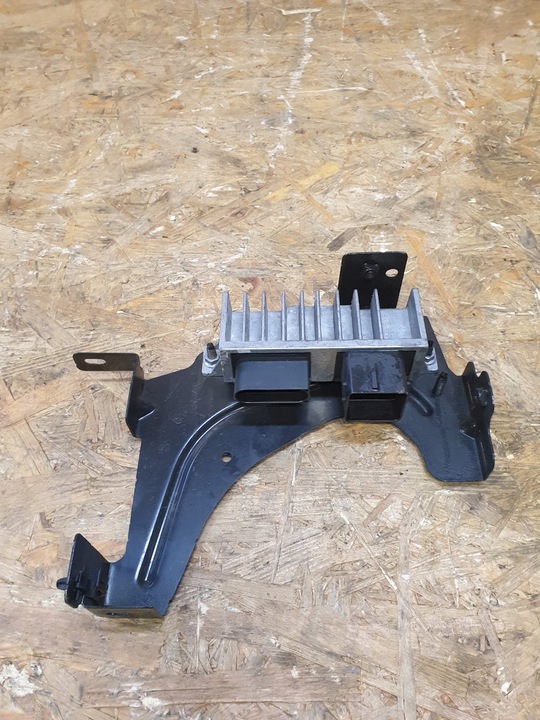 фото №1, Renault master iii рестайлінг реле свічок розжарювання 271202380r