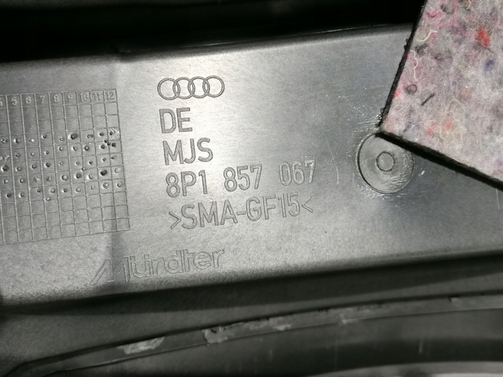 фото №5, Audi a3 8p 03-08' панель раздаточная консоль