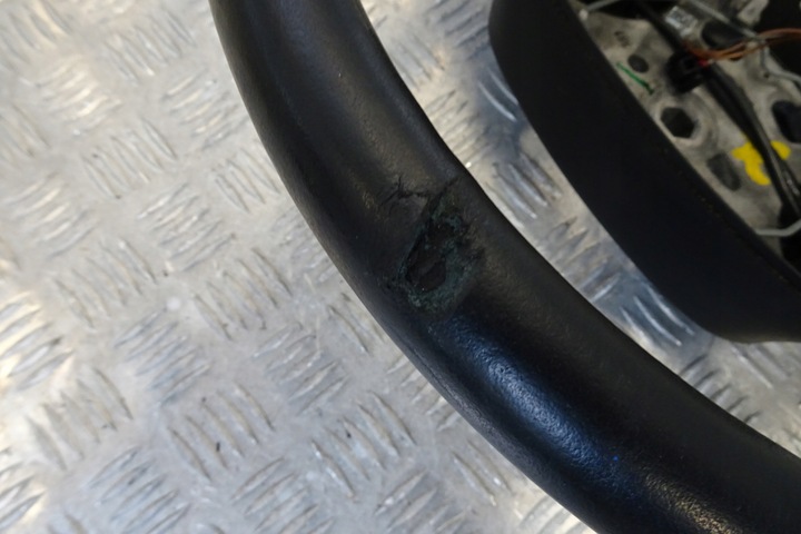 фото №5, Ford kuga mk1 кермо багатофункціональна багатофункціональний 08-