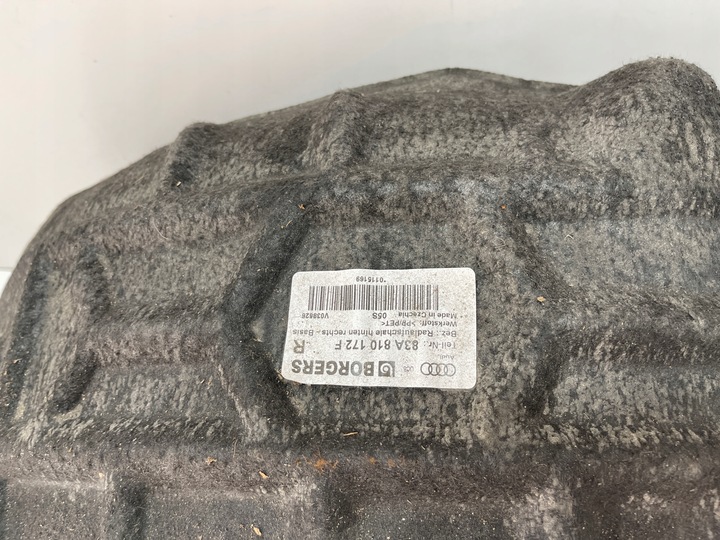 фото №4, Audi q3 83a підкрилок праві зад задні 83a810172f