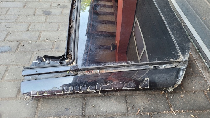 фото №7, Mercedes w205 стекло задняя крыша панорама a2057805500