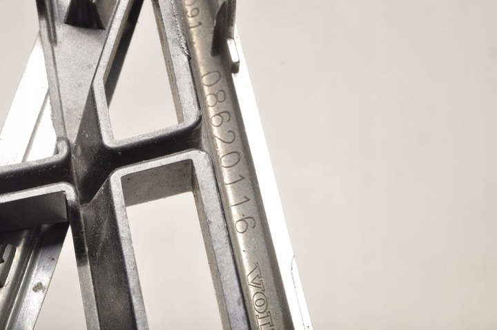 фото №11, Volvo s40 ii v50 решітка решітка радіатора решітка радіатора 08620116