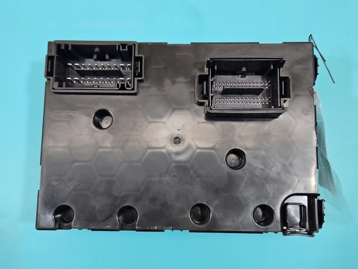 фото №9, Блок управления  модуль fiat tipo ii 15-20 52197727 повреждённая корпус