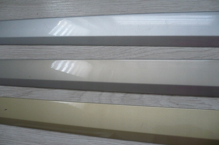 фото №5, Opel astra h iii 3 планка двері ліва перед