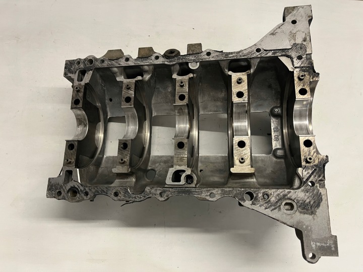 фото №5, Blok низ основание вала ford c-max ii fokus iii 1.6 tdci t1da 9685737310