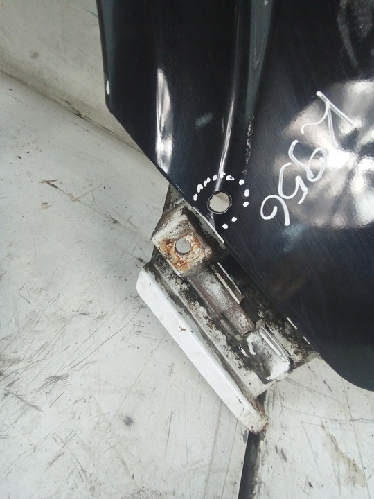 фото №9, K956 крыло правые перед mercedes vito w639 чёрный