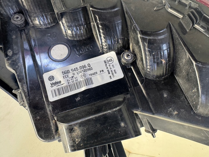 фото №8, Vw golf vii hb рестайлінг лампа праві зад led 5g0945096q