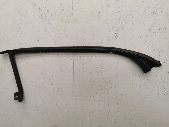 фото №1, Vw volkswagen cc прокладка кузовна двері правий перед верхня 3c8854544