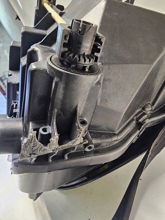 фото №16, Лампа audi q4 e-tron повний led 89a e tron права праві перед європа