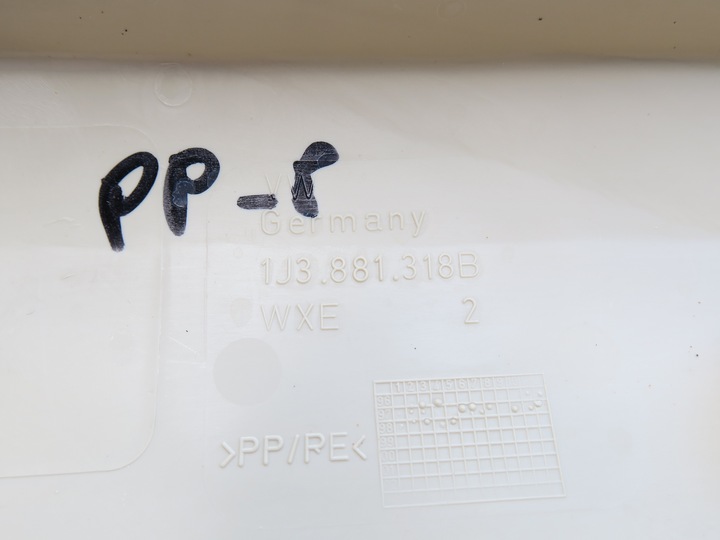 фото №10, Пластики бежевий сидіння пасажира vw new beetle