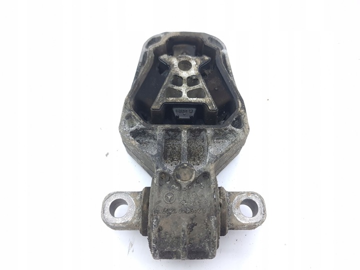 фото №6, Mercedes-benz b w246 w242 2013 кронштейны i лапы