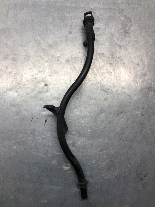 фото №1, A4 b8 a3 8p golf vi skoda щуп щуп масла 03l103634m