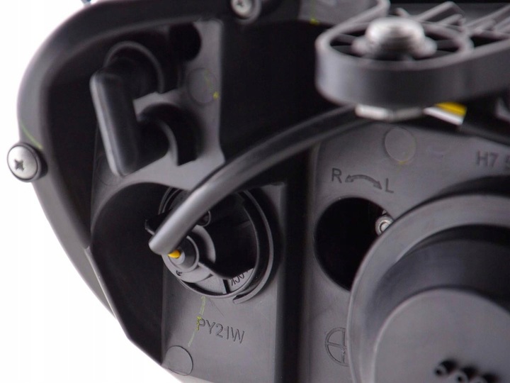 фото №8, Лампы перед daylight led mercedes c w204 07-10