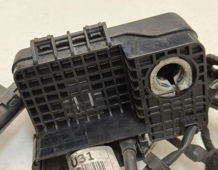 фото №8, Kia sportage 3 iii клемма плюсовая акумулятора 91850-3u110