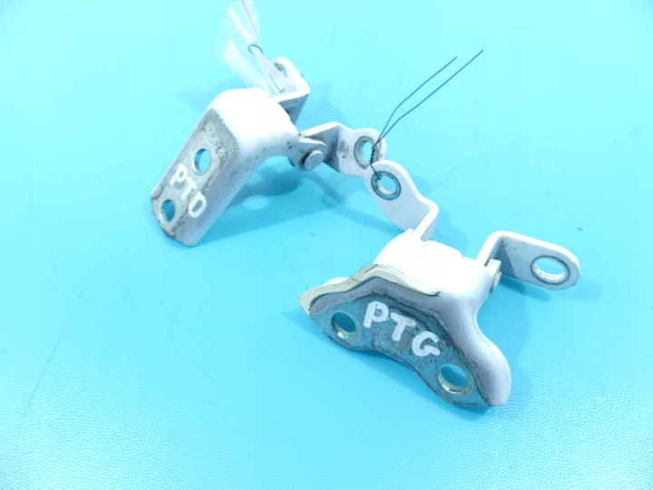 фото №1, Петля зад дверь зад верх dół toyota avensis t27