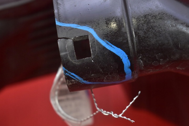 фото №10, Корпус фильтра воздуха 31319645 volvo v40 2 ii 2.0 d3 150 km 12-16