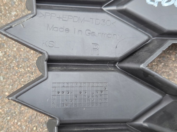 фото №9, Vw golf viii gti решётка бампера передней правая pod pdc 5h0853666n 2019