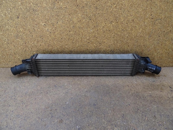 фото №9, Audi a4 b8 8k a5 8t 2.0 tfsi радиатор воздуха интеркулер 8k0145805g