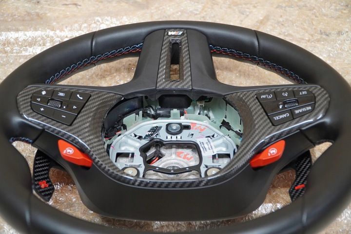 фото №13, Руль карбон bmw 2 m2 g87 24r рестайлинг 9882877 7857779 3tyśkm идеальное состояние новая