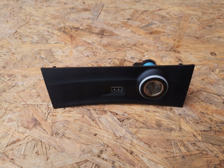фото №1, Alfa romeo stelvio port usb прикурювач 505493820