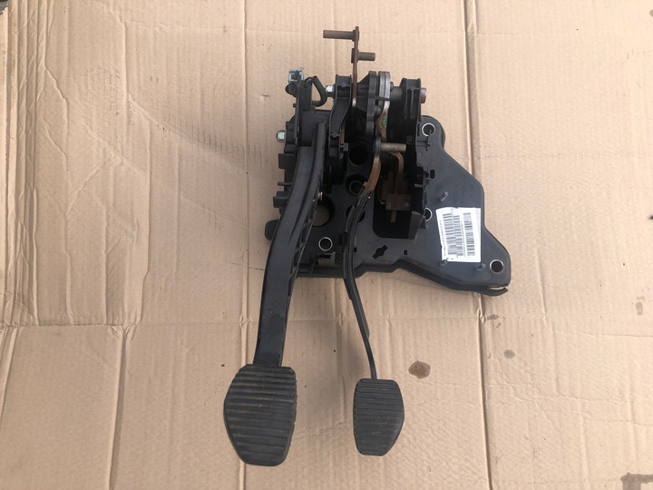 фото №1, Citroen c5 iii 2008-2014 педали сцепления тормоза