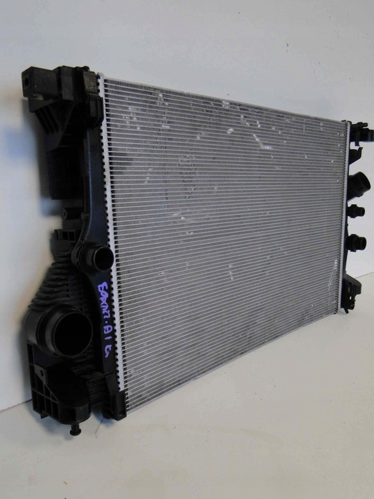 фото №7, Mercede glb x247 247 радиаторов воды жидкости