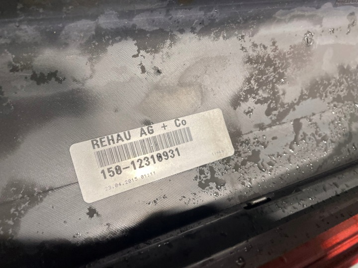 фото №12, Молдинг пороговая левая mercedes benz c klasa w205 универсал a2056907102 996 европа