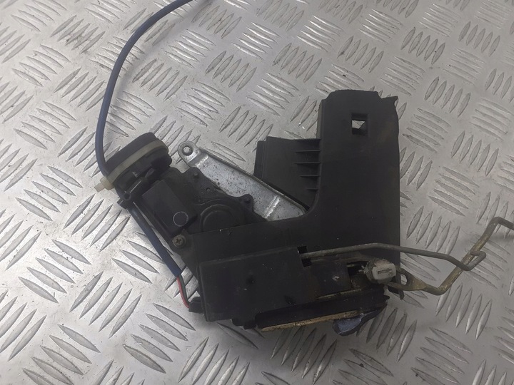 фото №1, Замок дверь левый перед toyota corolla e11 4pin