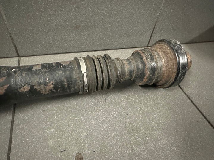 фото №6, Wał приводной перед vw touareg 7p 7p0521101k