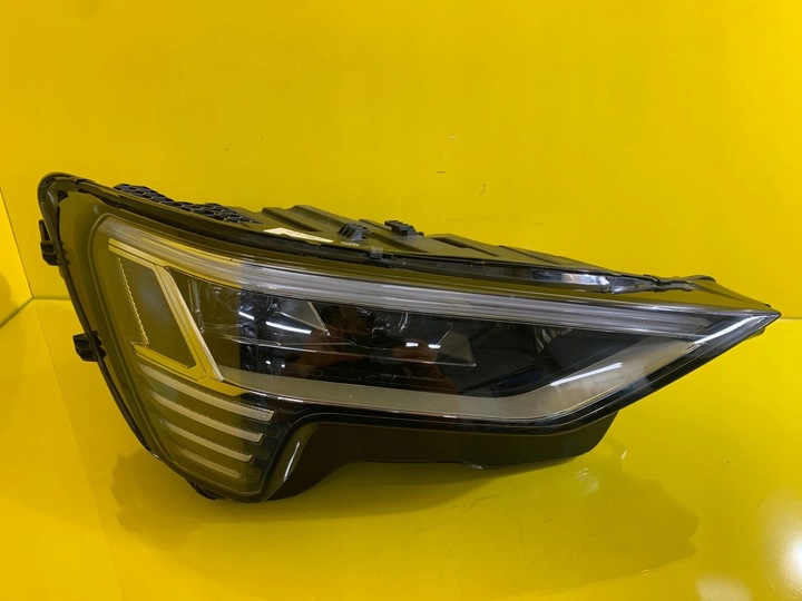 фото №1, Лампа правая audi q4 e-tron matrix полный led 4ke941036b usa