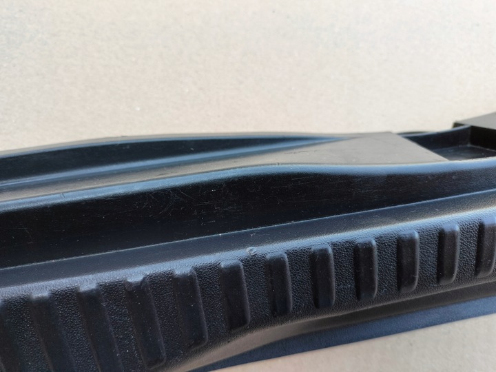 фото №4, Citroen c4 picasso ii 13- защита ремня зад