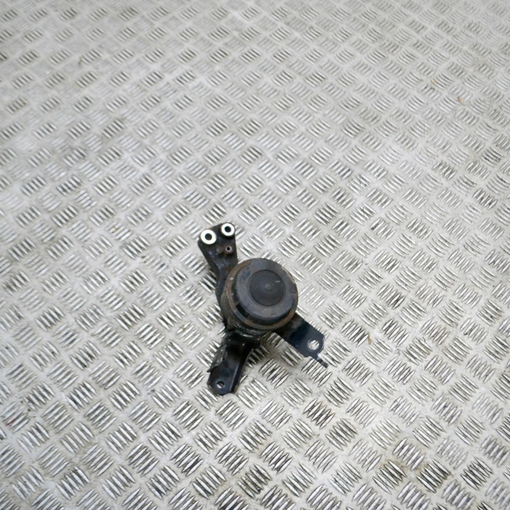 фото №5, Подушка двигателя правая toyota yaris _p13_ fcd500 14822786 1.5l 54kw 2015