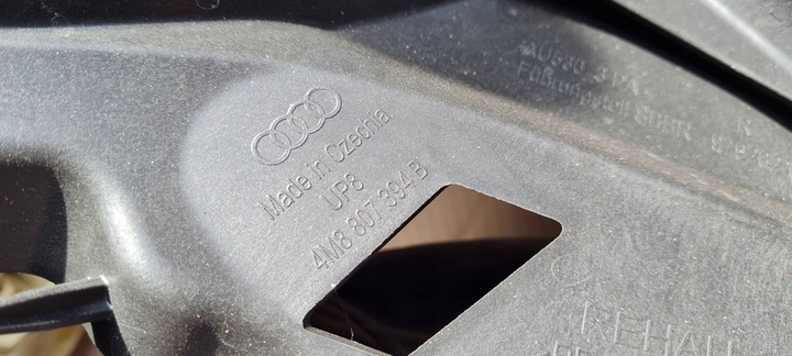 фото №10, Sq8 4m rsq8 q8 ковзун тримач кріплення бампера праві зад 4m8807393b